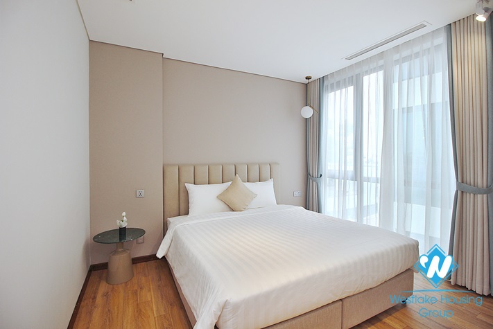 Brand new and high floor 2 beds apartment for rent in Tu Hoa st, Tay Ho